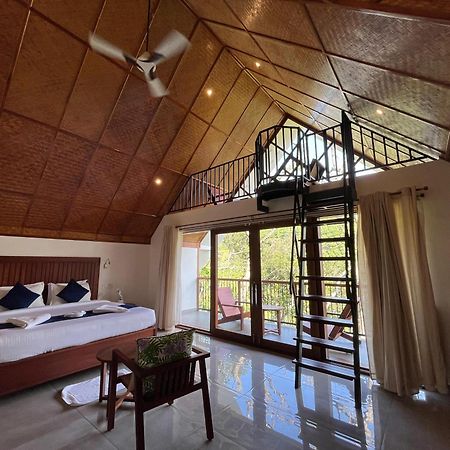 Lush Acres Villa เทกคาดี ภายนอก รูปภาพ