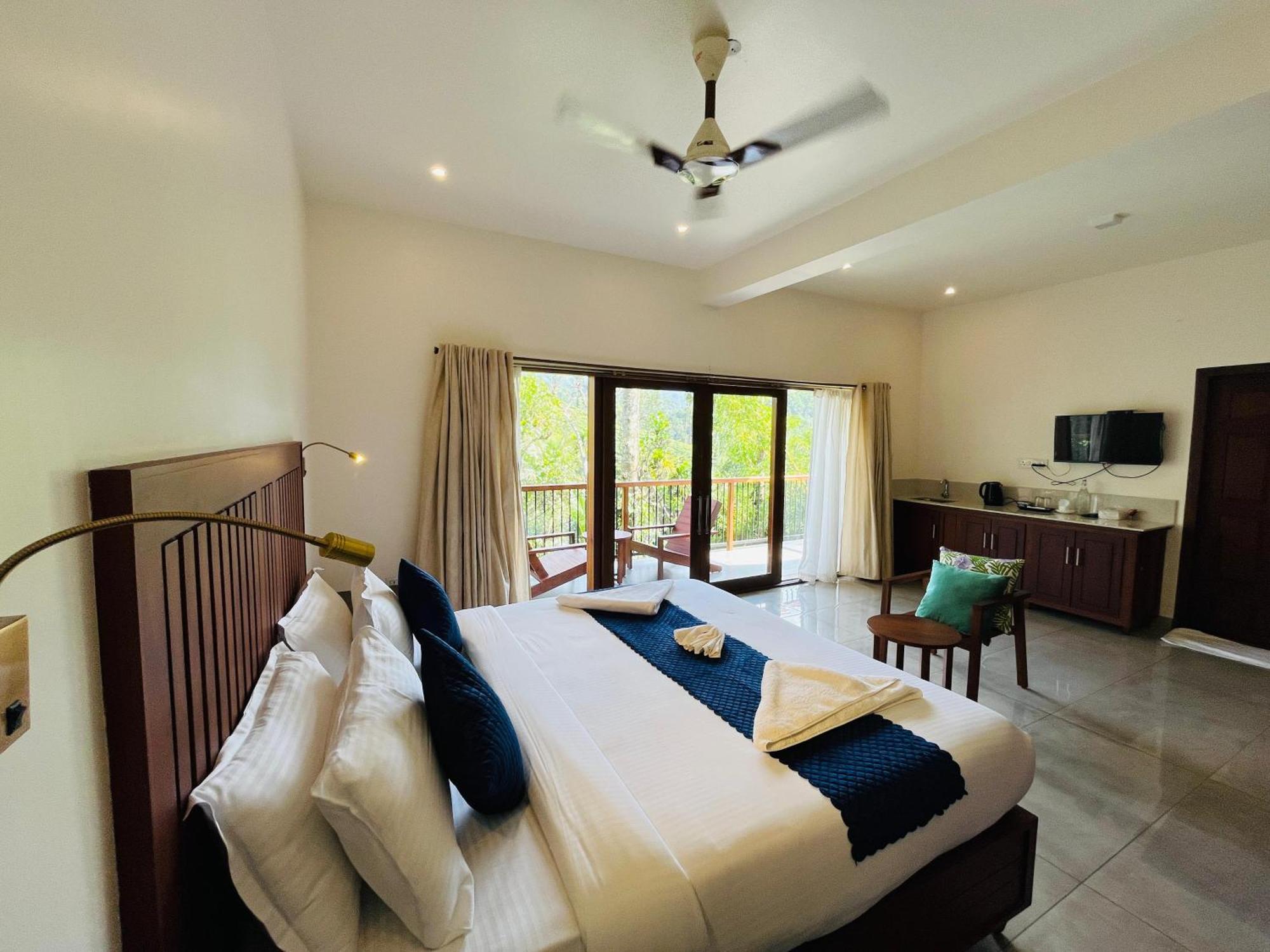 Lush Acres Villa เทกคาดี ภายนอก รูปภาพ