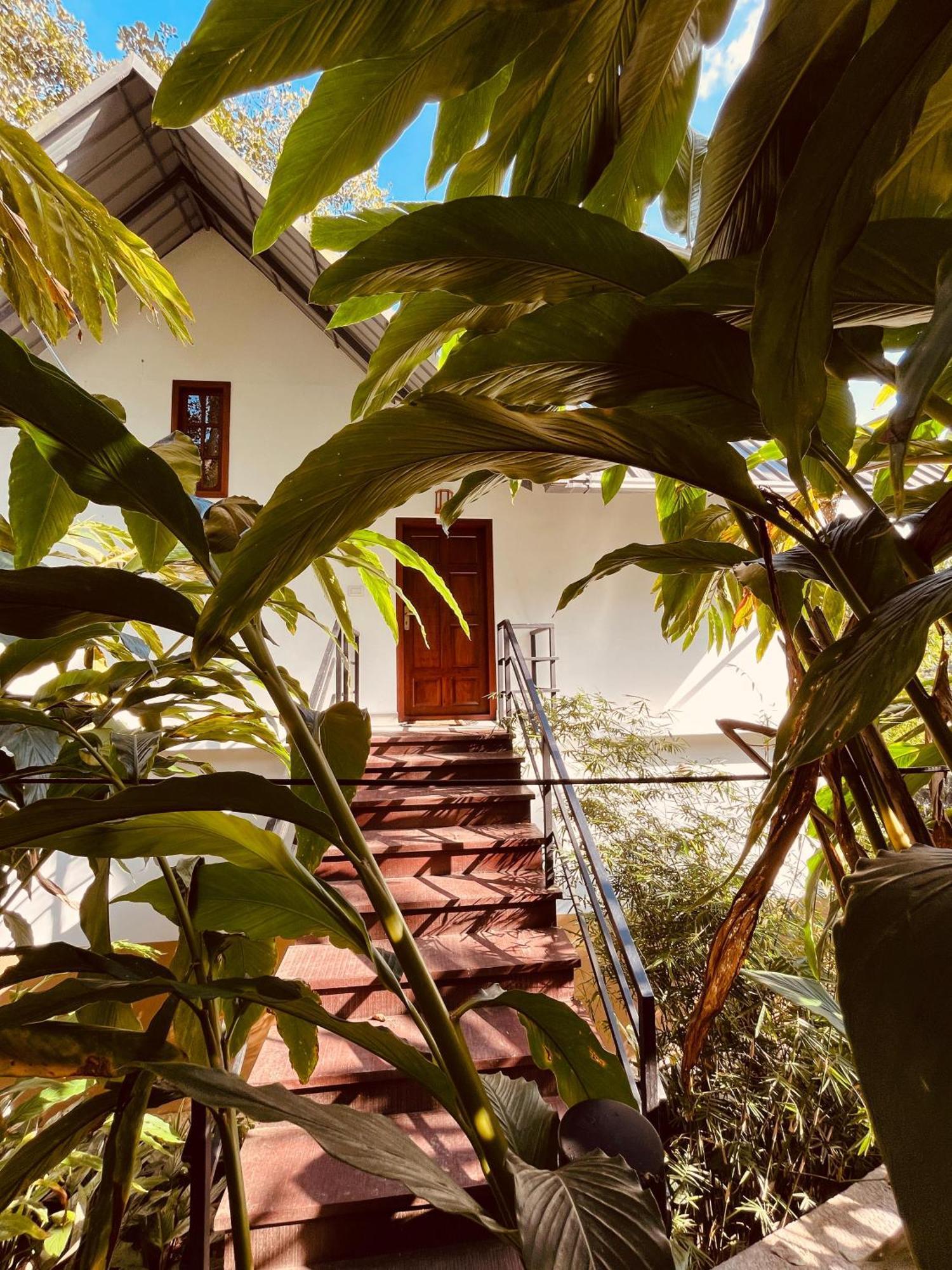 Lush Acres Villa เทกคาดี ภายนอก รูปภาพ